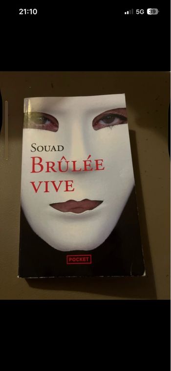 Livre Brûlée vive