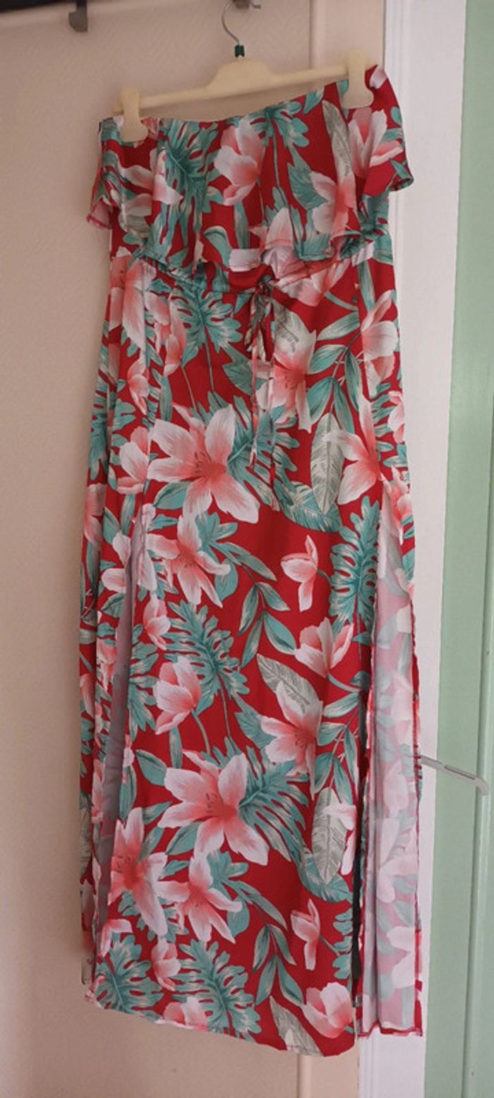 Longue robe sans bretelle