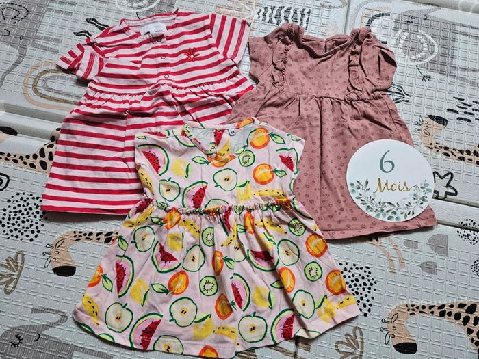 Lot 3 robes 6 mois
