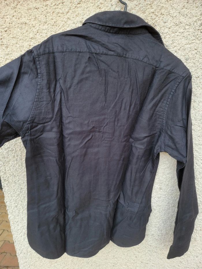 Chemise habillée élégante noir pour les fêtes - photo numéro 3