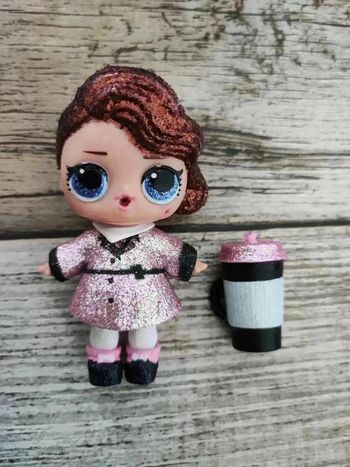 💃Poupée L.O.L surprise sparkle et biberon