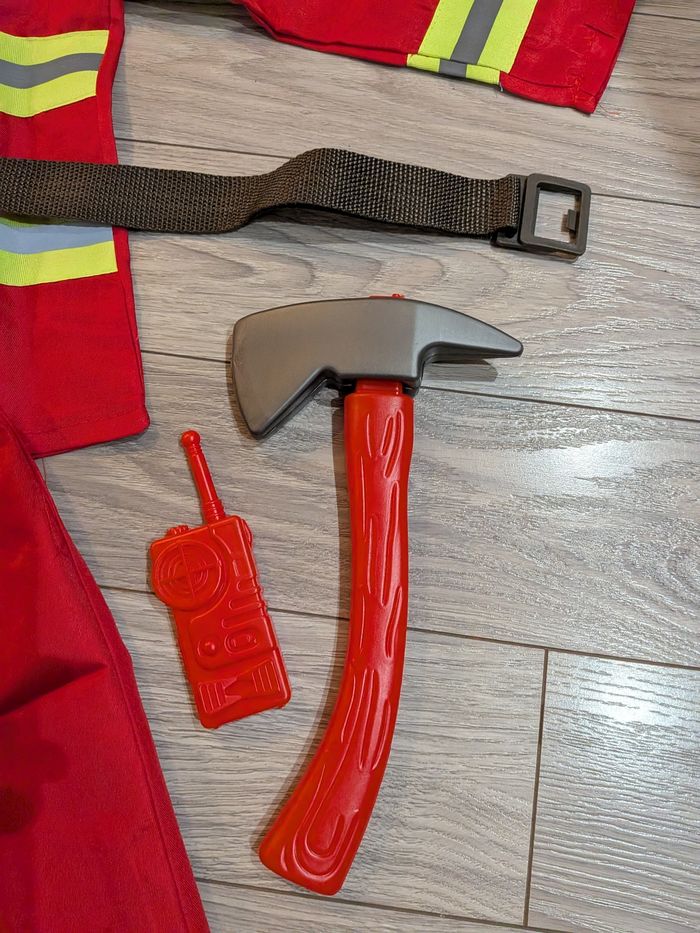 Déguisement pompier 120 cm - photo numéro 4