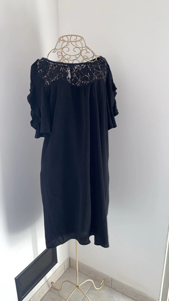 Jolie robe - photo numéro 2