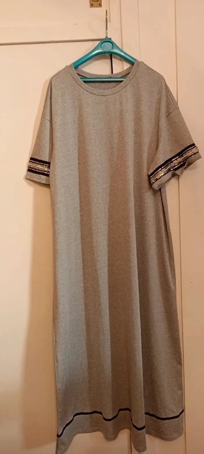 Robe longue grise taille M