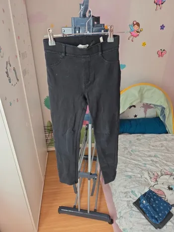 Pantalon h&m taille 8 ans