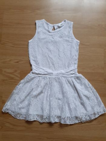 Robe fille taille 4 ans marque kidkanai