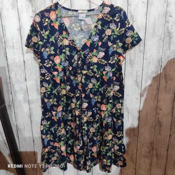 Robe fleurie ref EFM8