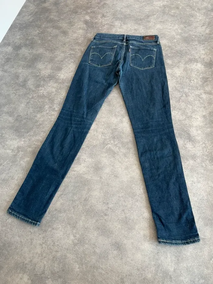 Jean Levi’s Demi Curve W26 L32 - photo numéro 10