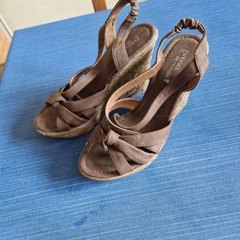 T39 Sandales à talon