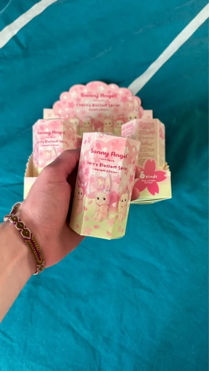Sonny Angel - cherry blossom x1