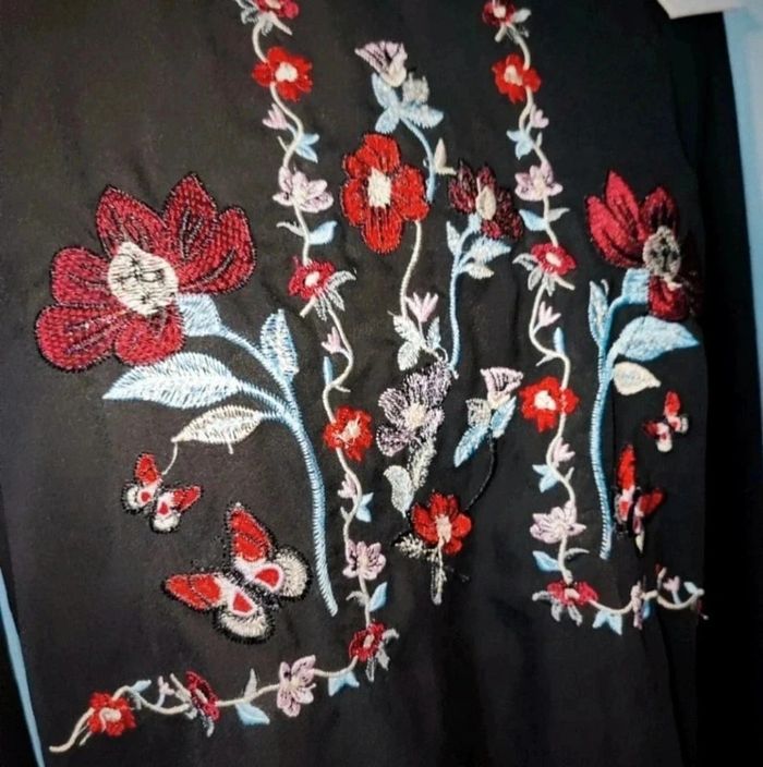 Dernier prix 💎blouse femme sexy raffiné tendance t L 40 neuf avec étiquette noir fleurie élégante - photo numéro 2