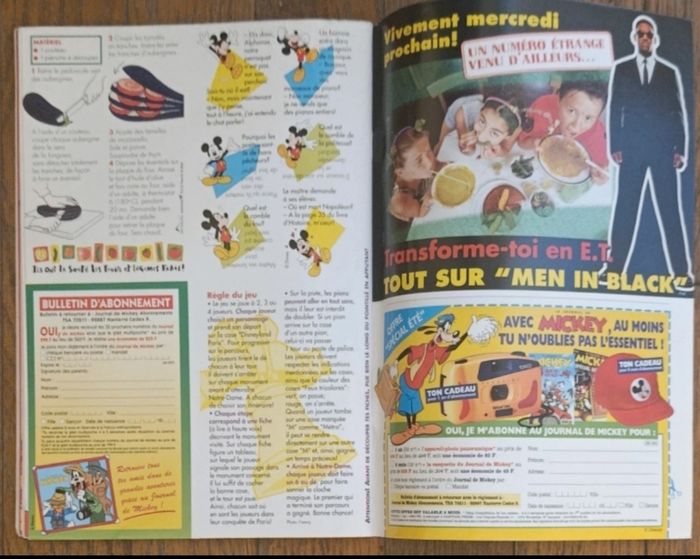 Ancien journal de mickey avec cadeau jeu de piste le Bossu de notre dame N°2356 de 1997 vintage - photo numéro 8