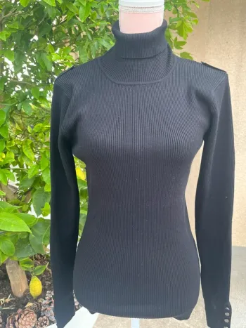 Pull col roulé