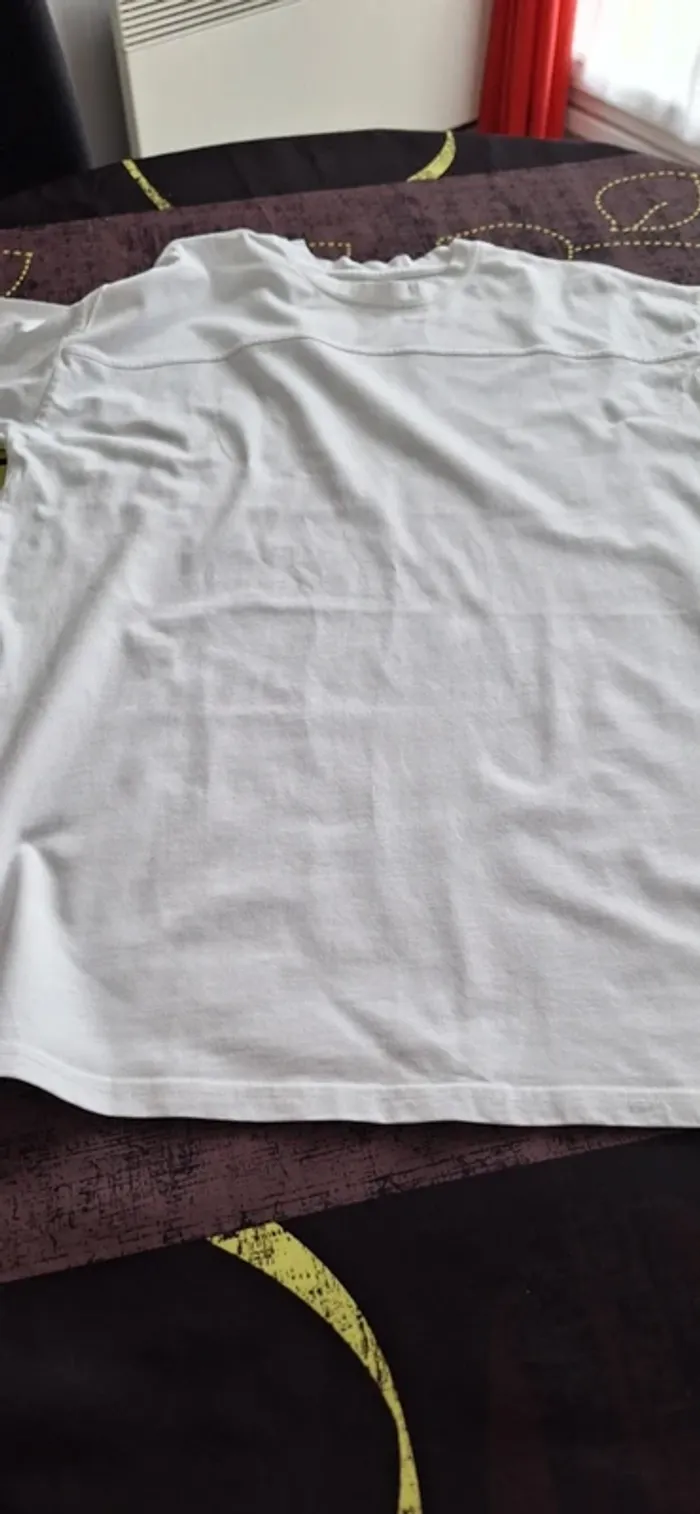 Tee shirt H et M sport - photo numéro 3