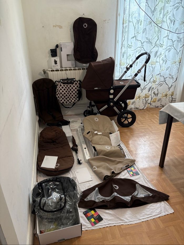 Poussette Bugaboo Cameleon avec accessoires