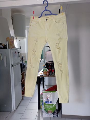 Jean de femme taille 38.marque pull & Bear