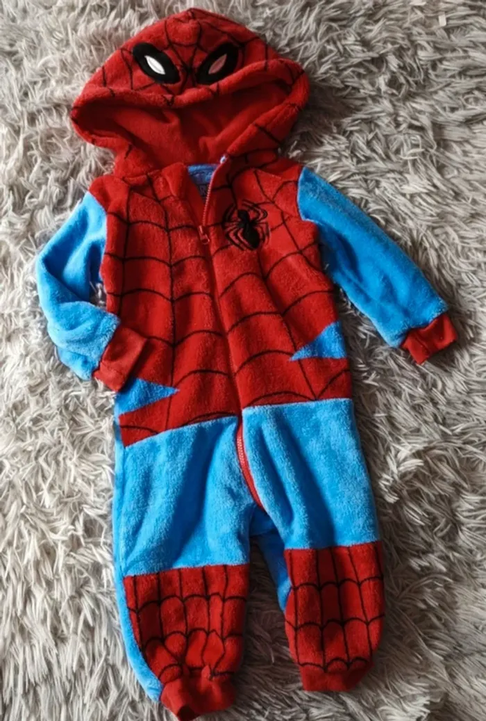Pyjama spiderman 6/9 mois 74 cm 💐