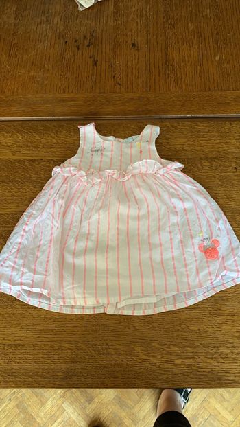 Robe Disney taille 12m