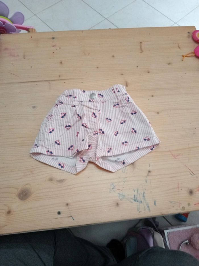 Short 18 mois