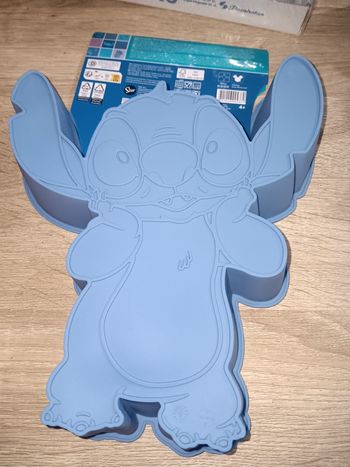 Moule à gâteau Stitch