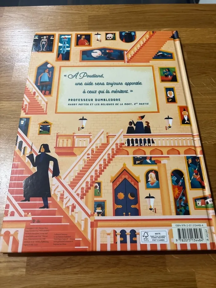 Beau livre Harry Potter les mystères de Poudlard - photo numéro 2