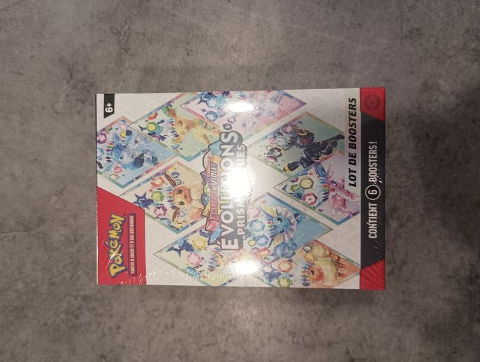 Bundle pokemon évolution prismatiques neuf français