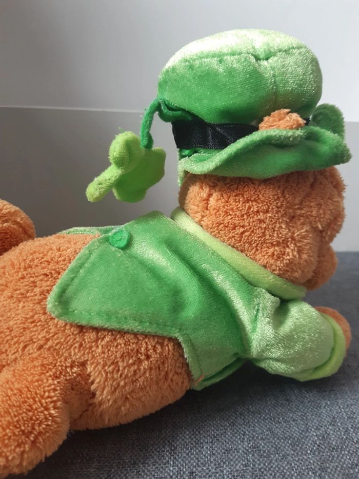 Peluche / doudou winnie L'ourson Saint Patrick - photo numéro 7