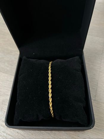 Bracelet