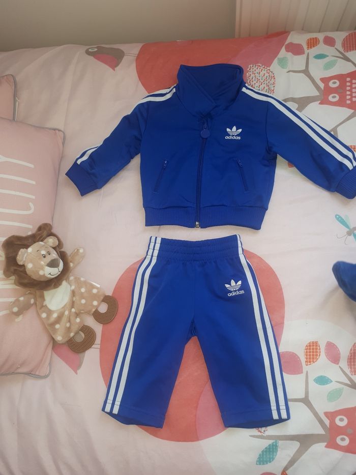Ensemble Adidas - photo numéro 2