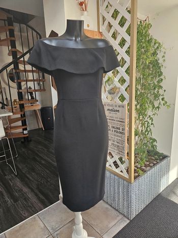 Zara robe noir épaules nues taille S