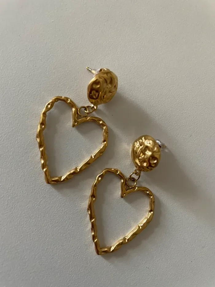 Boucle d’oreille en acier inoxydable Du groupe Maxmara intrend sans logo sans étiquette
