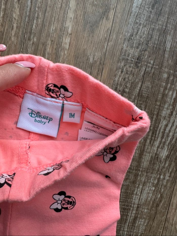 - legging Disney - 1 mois - Très bon état - photo numéro 2