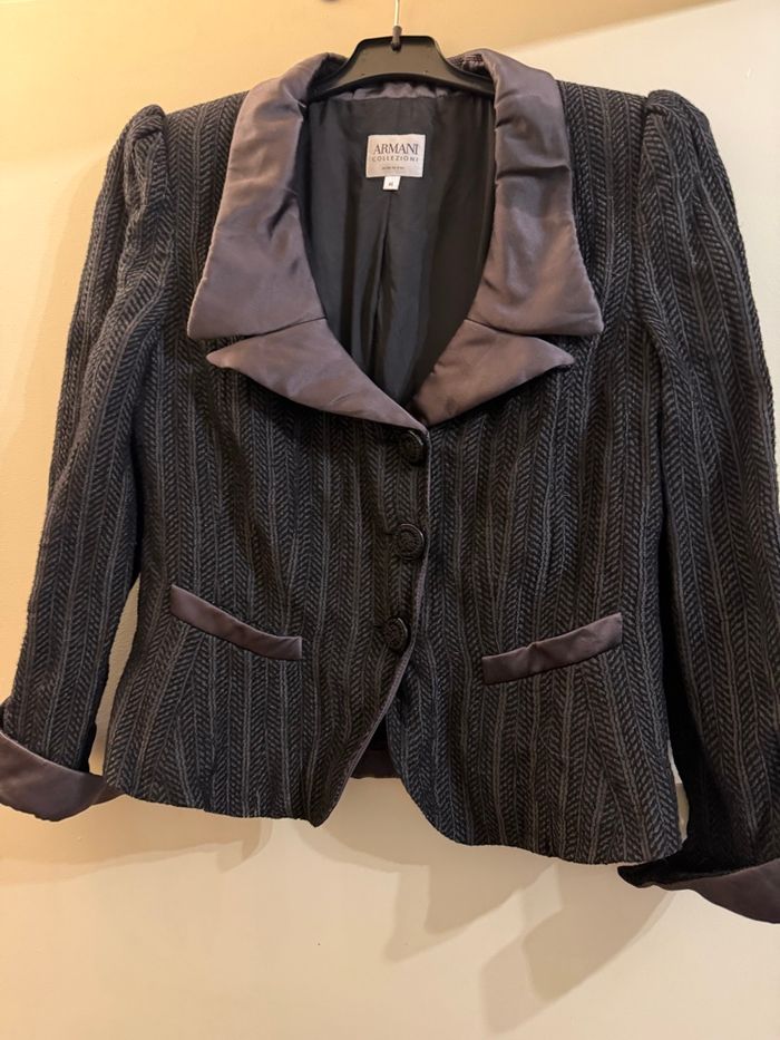 Blazer ARMANI comme neuf T46 italien donc 40/42 français - photo numéro 2
