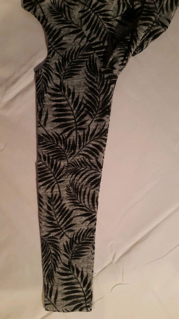 T-shirt gris et noir Gémo pour fille en 12 ans. - photo numéro 8