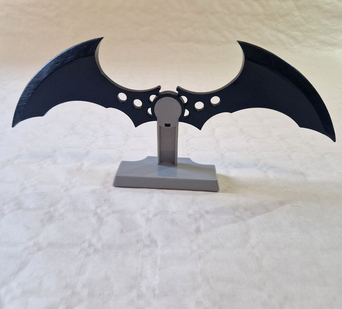 Batarang , batman , collector Arkam Asylum - photo numéro 2