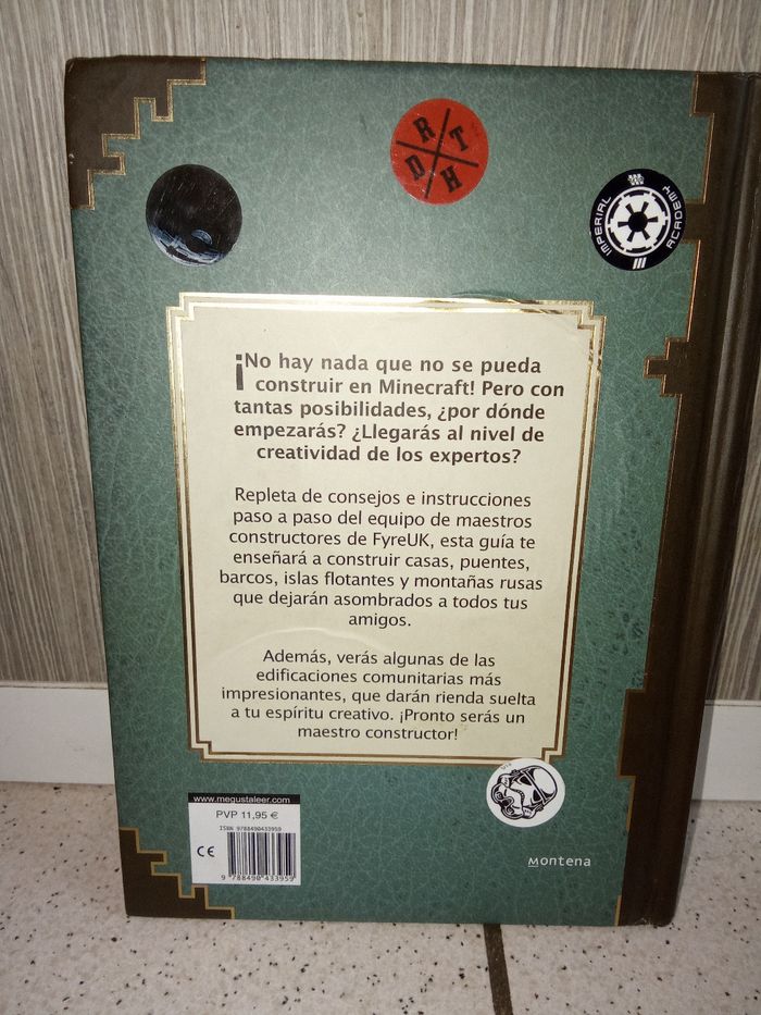 Livre mine craft version espagnole, guide officiel - photo numéro 2
