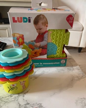 Lot jouets d’éveil