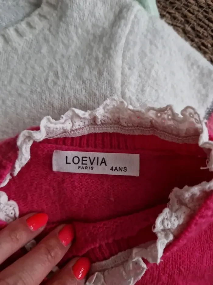 Lot de 3 pulls fille taille 4 ans - photo numéro 7