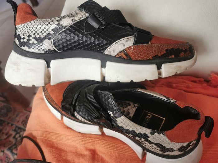 Belles sneakers cuir et cuir retourné p 41 originales - photo numéro 8