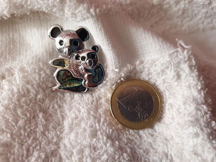 Magnifique broche koala émaux - photo numéro 2