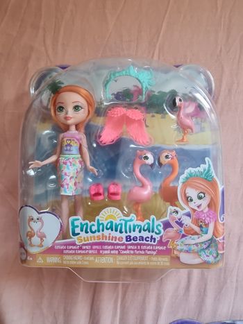 Poupée enchantimals
