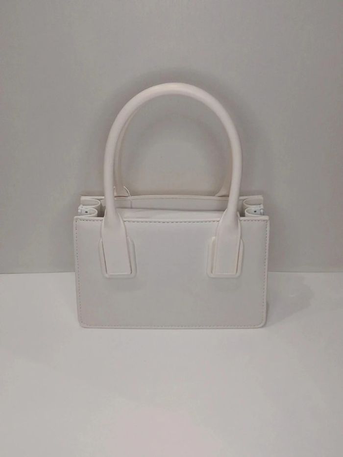 Sac à main Tom & Eva trendy blanc en similicuir et en tressé - photo numéro 3