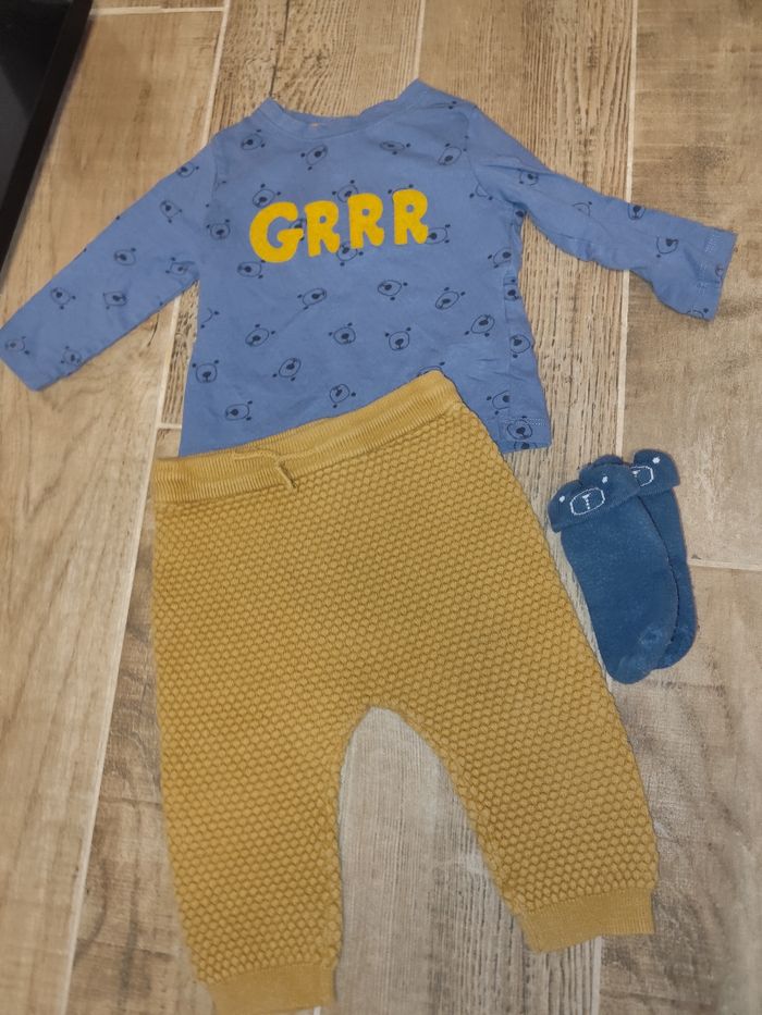 Lot vêtements garçon 6 mois - photo numéro 4