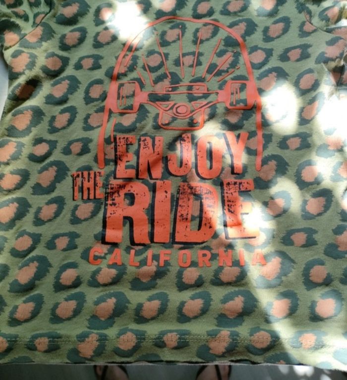 Tee-shirt - photo numéro 2