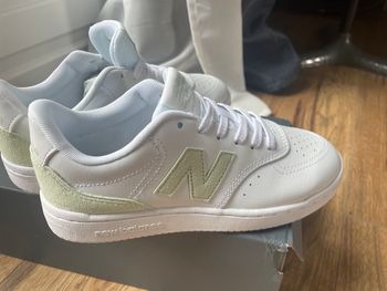 Baskets new balance 36 neuves 