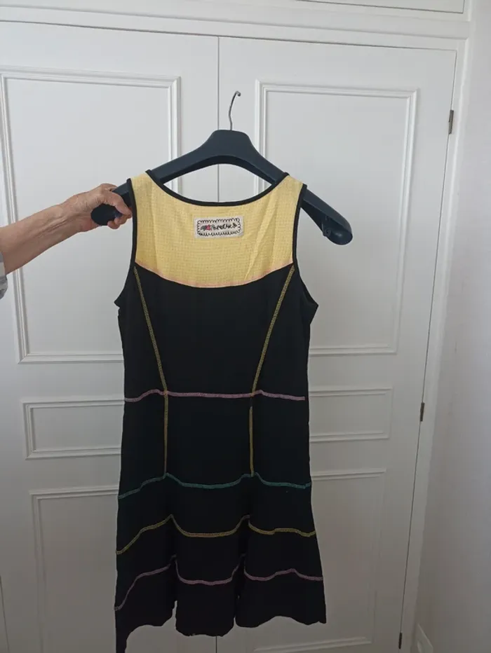 Jolie robe estivale - T40 - Poupée Chic - photo numéro 2