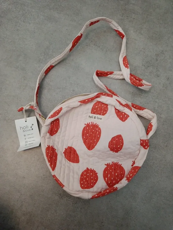Sac à main rond en bandoulière holi&love motif fraises pink strawberry