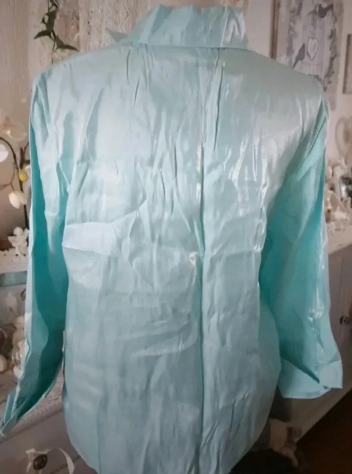 Chemise verte amande/turquoise pâle M&S Mode T 42 Neuve - photo numéro 4