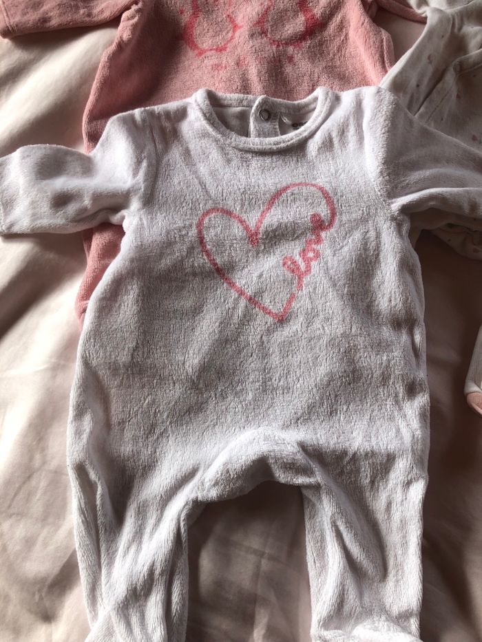 Lot pyjama taille 0 orchestra