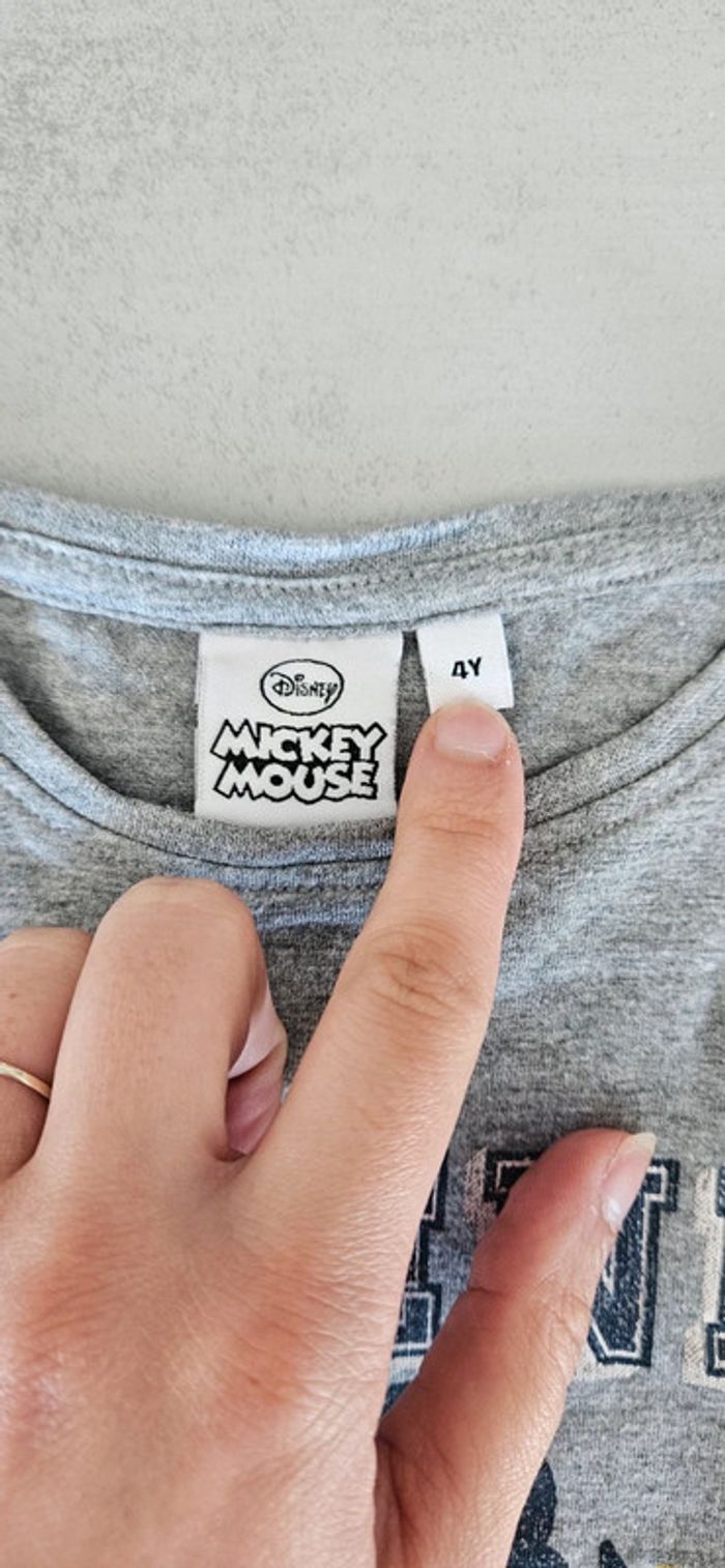 T-shirt mickey mouse - photo numéro 3